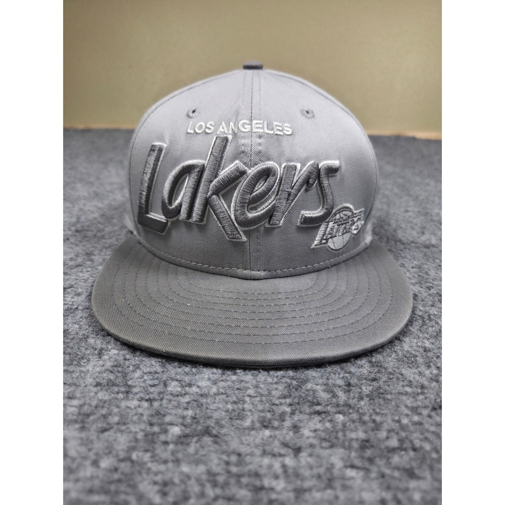 Los Angeles Lakers Snapback Hat OSFA New Era Grey Hardwood Classics 9FIFTY cap